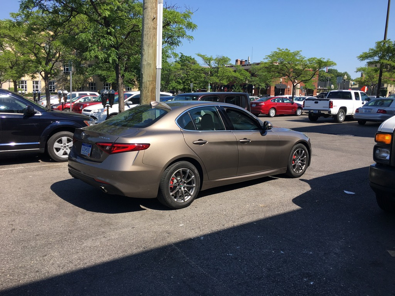 Illustration for article titled I saw a base Alfa Romeo Giulia on Friday